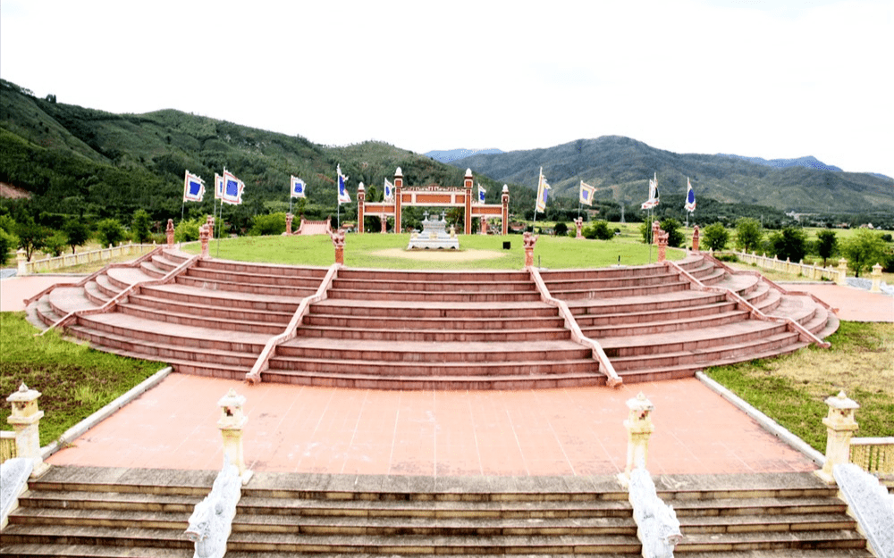 Đền thờ đại tư đồ Võ Văn Dũng