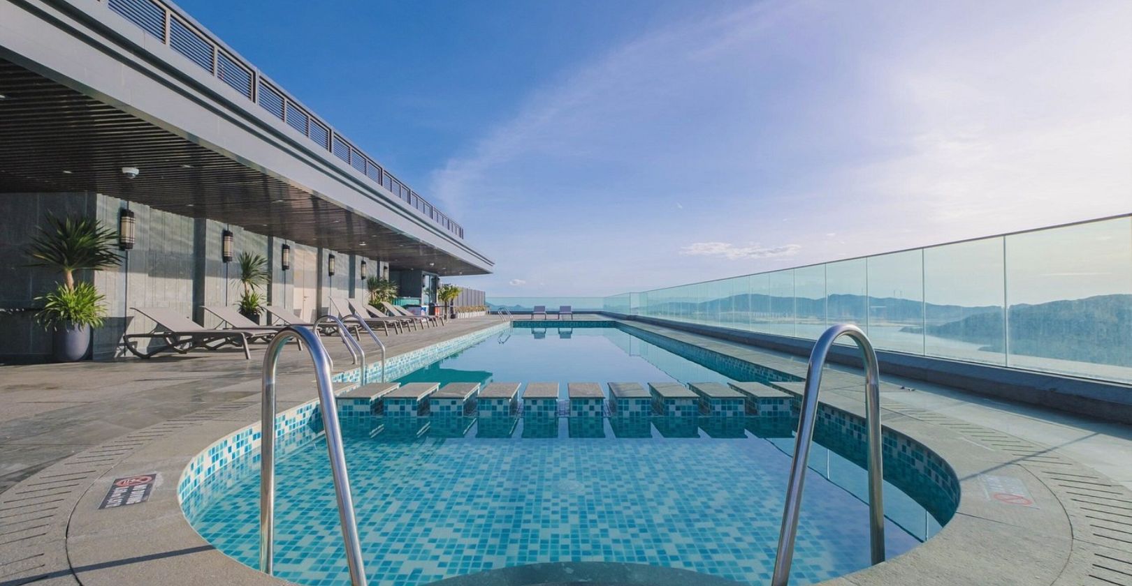 Không chỉ có view biển tuyệt đẹp, Altara Residences Quy Nhơn còn sở hữu đầy đủ tiện nghi hiện đại